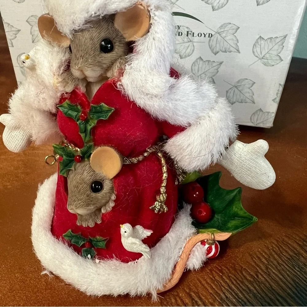 Charming Tails Mice THERE'S A LITTLE OF EACH OF US IN SANTA Ltd Ed 87/169